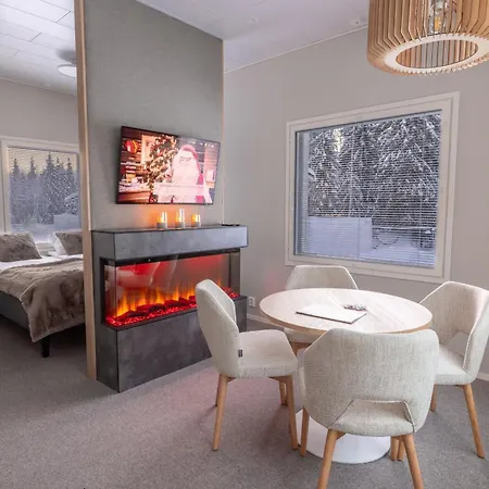 Santa Claus Village Hotelli 4*