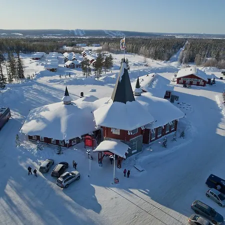 Santa Claus Village 4*