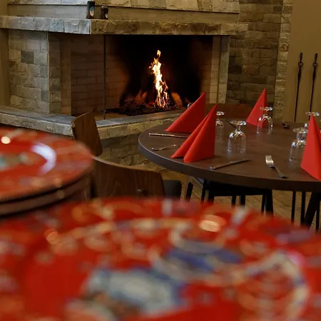 Ξενοδοχείο Santa Claus Village 4*